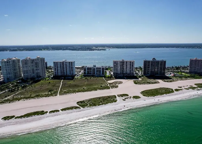Landmark Towers 203 Holiday home *